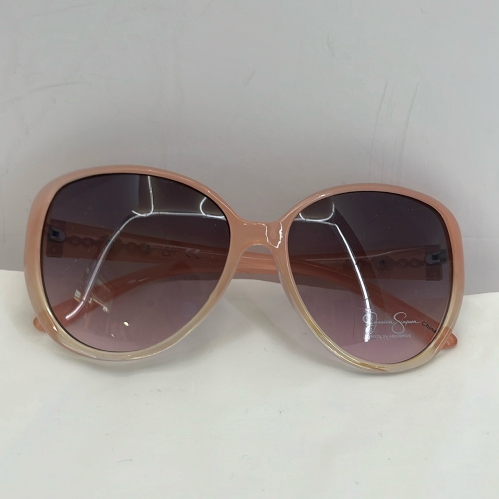 Jessica Simpson Light Pink w/ SilverRounded Cat Eye Sunglasses HHJSOP1012-R